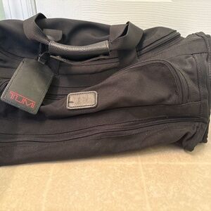 Tumi duffle bag